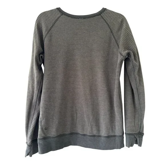 Lululemon Gray Striped Crewneck Reversible Sweatshirt Womens 4 - Picture 3 of 10